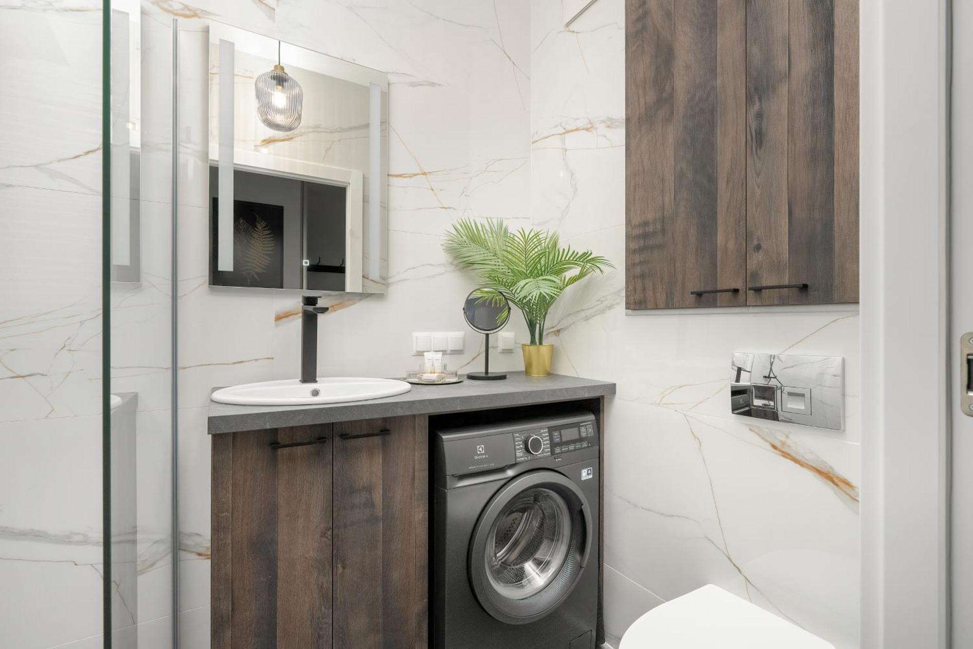 City Center Apartments With Gym & Free Garage Poznan By Noclegi Renters Buitenkant foto