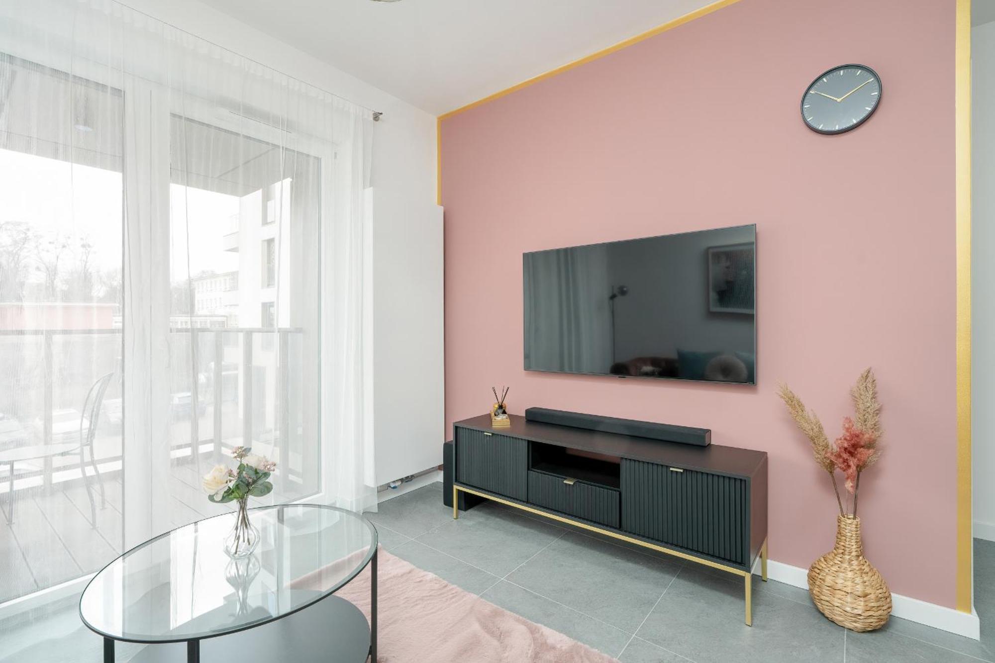 City Center Apartments With Gym & Free Garage Poznan By Noclegi Renters Buitenkant foto