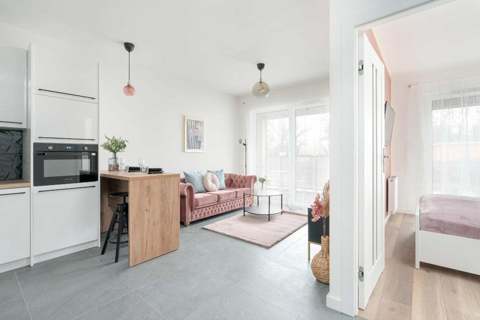 City Center Apartments With Gym & Free Garage Poznan By Noclegi Renters Buitenkant foto