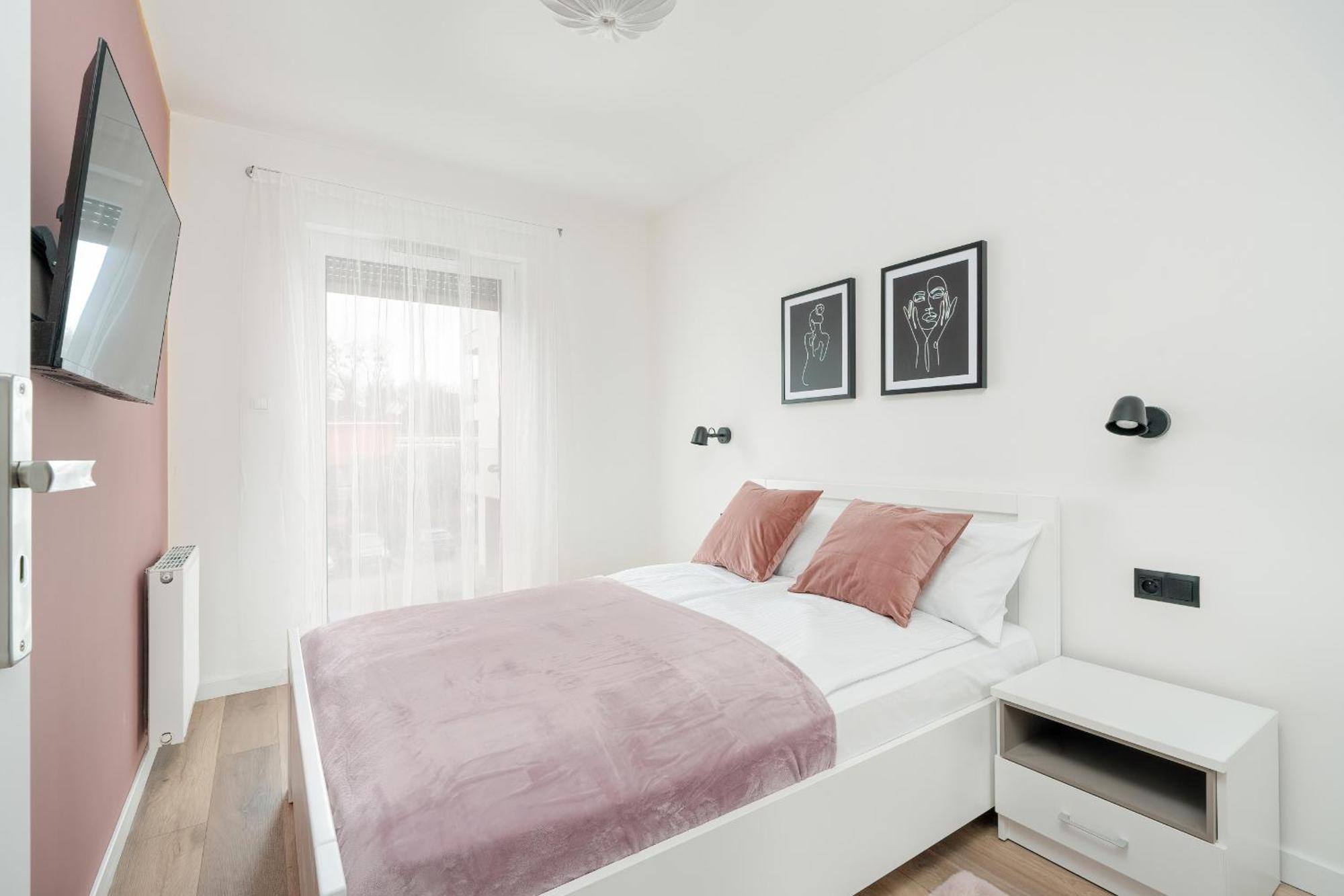 City Center Apartments With Gym & Free Garage Poznan By Noclegi Renters Buitenkant foto