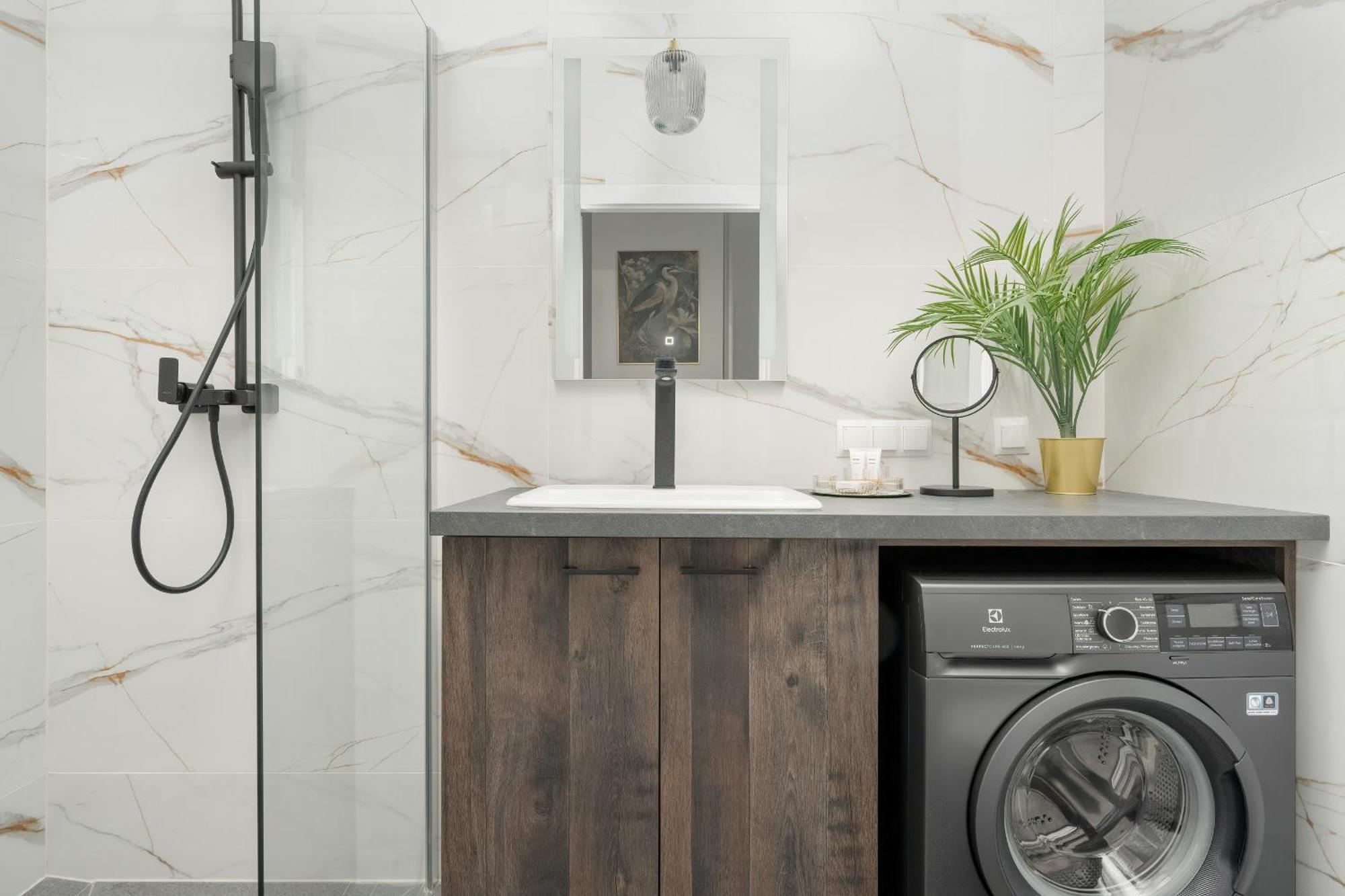 City Center Apartments With Gym & Free Garage Poznan By Noclegi Renters Buitenkant foto