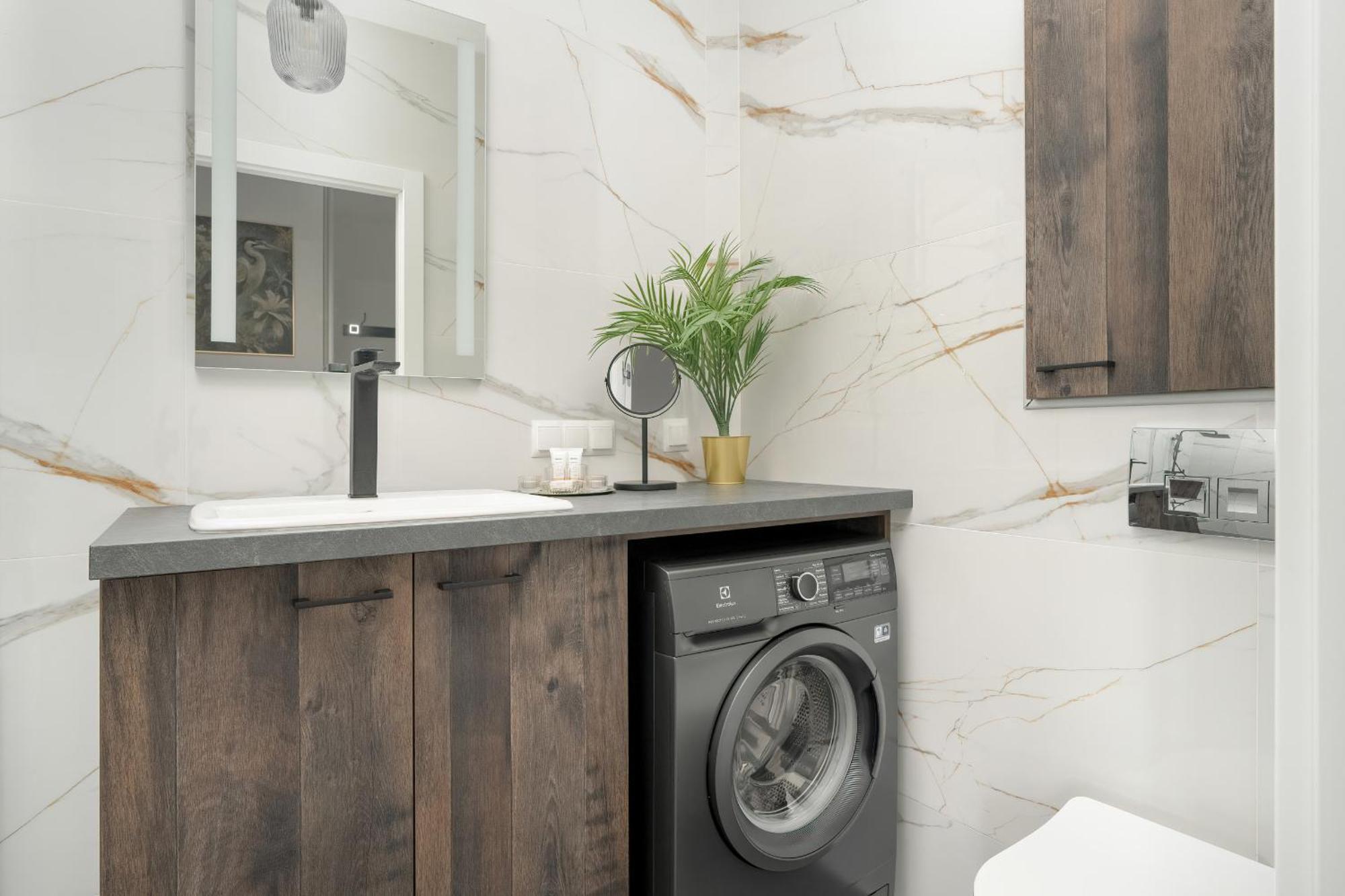 City Center Apartments With Gym & Free Garage Poznan By Noclegi Renters Buitenkant foto
